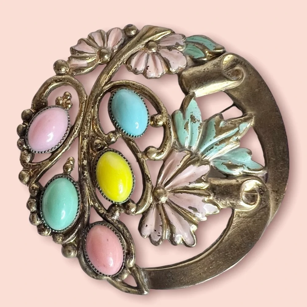 Antique Brooch Awesome Old World Pastel Glass Brass Tone Floral Circle Pin